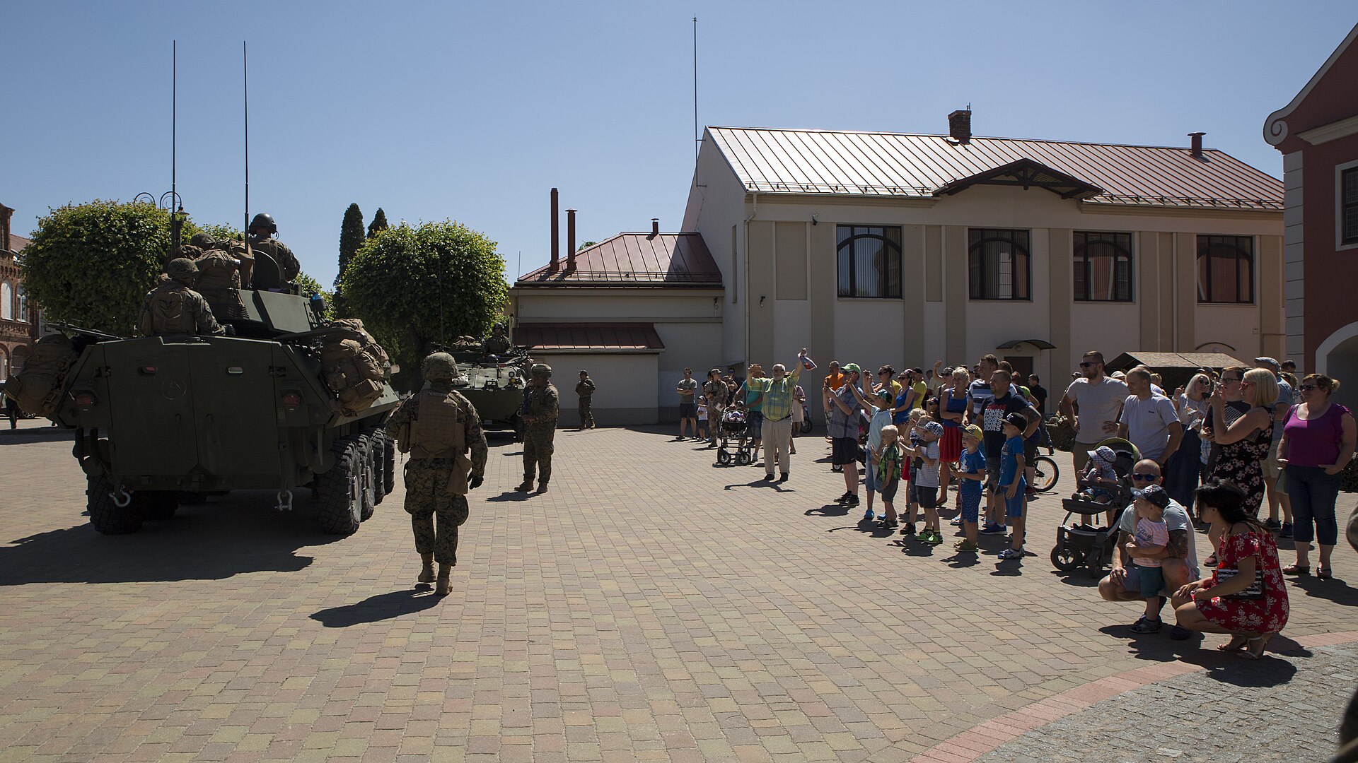 Incidente durante addestramento Nato in Lettonia: quattro militari italiani feriti — Foto: U.S. Marine Corps photo by Sgt. Adwin Esters / Wikimedia Commons (Public domain)