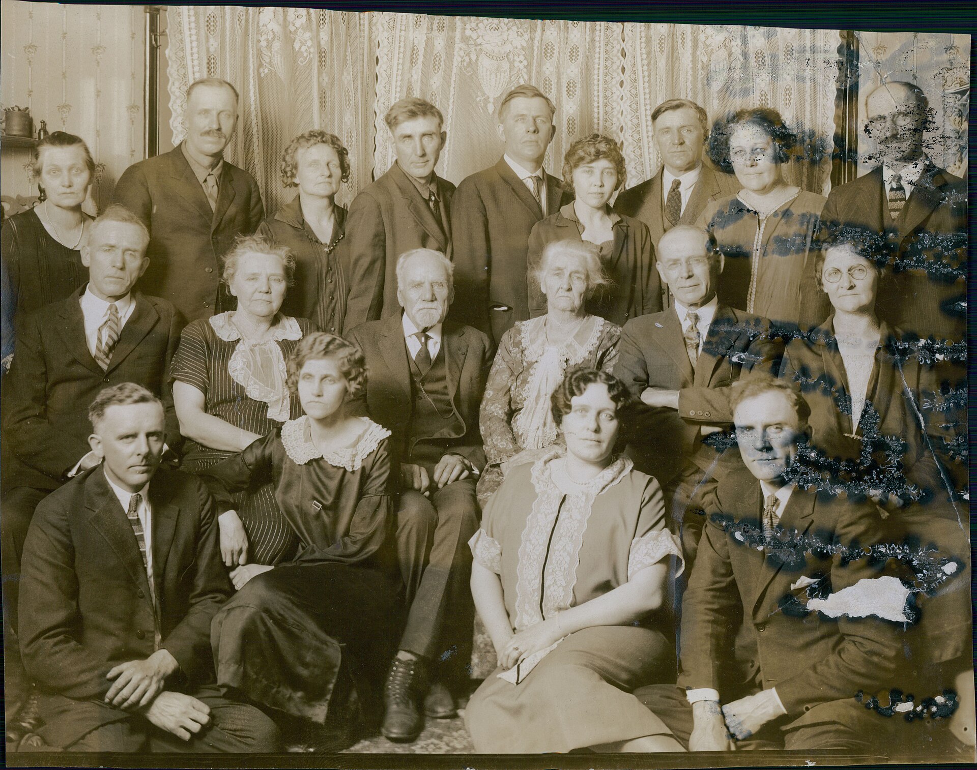 Matrimonio a prima vista 2026: una coppia si è già lasciata? — Foto: Lee Brothers / Wikimedia Commons (Public domain)
