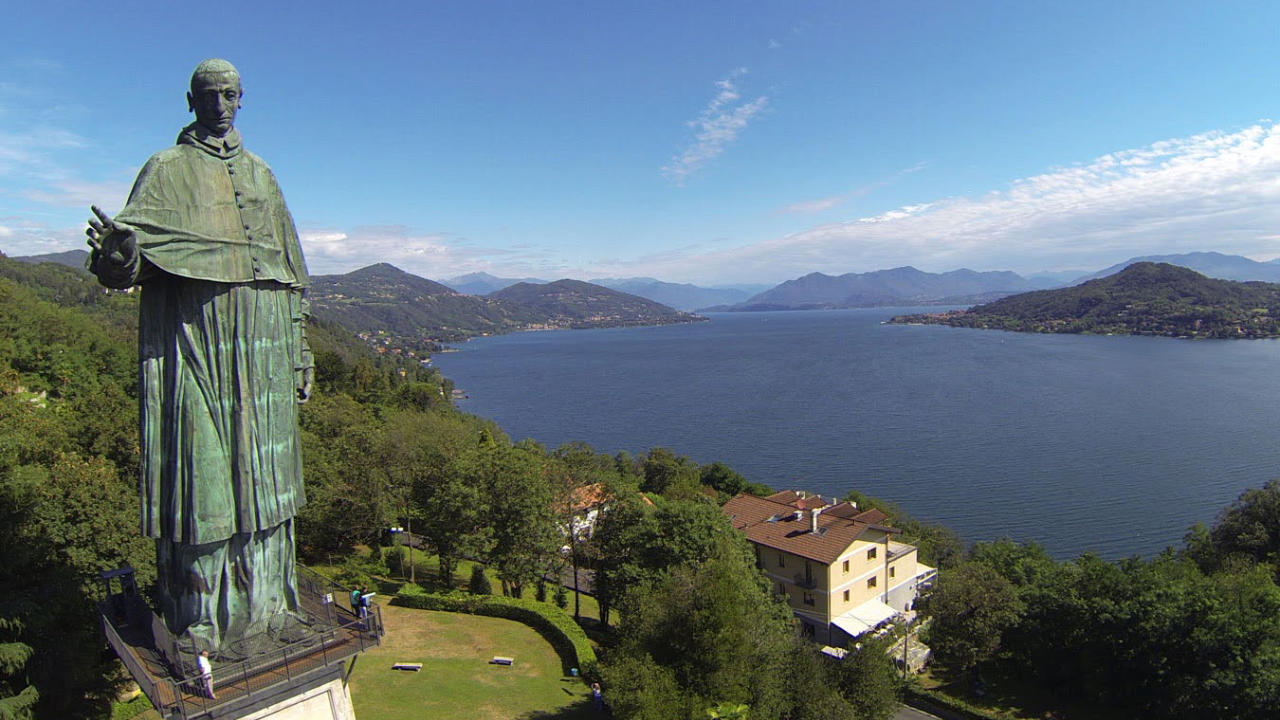Ad ottobre ad Arona due visite guidate per scoprire la Statua di San Carlo Borromeo e la storia della famiglia Borromeo — Foto: ufficio stampa Ufficio stampa Bcc di Busto Garolfo e Buguggiate - Eo Ipso